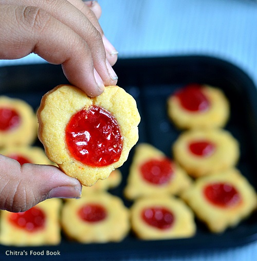 Eggless jam biscuit recipe