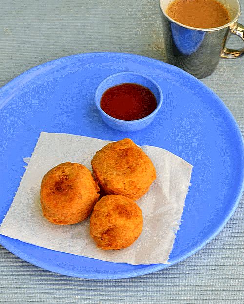 Aloo paneer bonda recipe