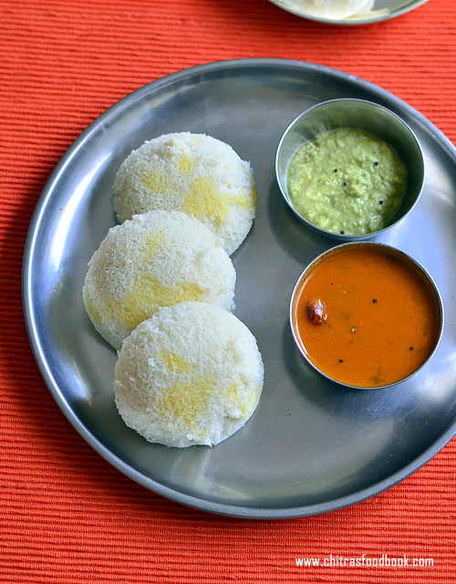 Raw rice idli 