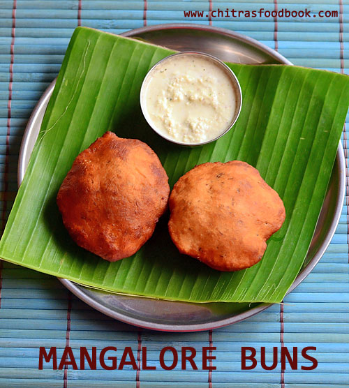 Mangalore buns with coconut chutney Mangalore buns with coconut chutney